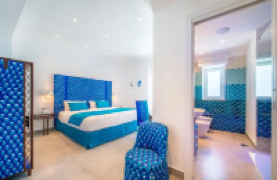 MyExclusiveItaly - Beachfront Villa Sorrento & Private Sea Access