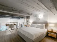 The Ledger Residences by Sosuite - Old City Hotels near Independence Mall