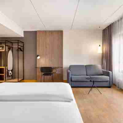 Comwell H. C. Andersen Odense Dolce by Wyndham Rooms