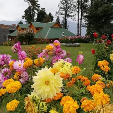 RiverEdge Luxury Resort