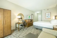 Holiday Inn & Suites Peachtree City Hotels in Peachtree City