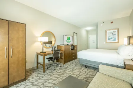 Holiday Inn & Suites Peachtree City Отели рядом с достопримечательностью «Парк Смокерайз»