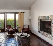 Ingleside Estate Hotel & Bungalows- Adults Only - balcón