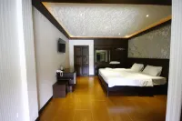 The Farm Resort and Restaurant فنادق في كابين بوري
