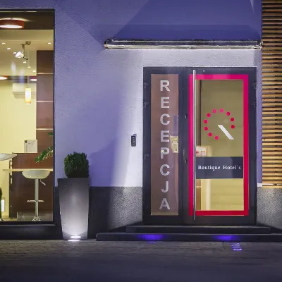 Boutique Hotel's II Rewolucji Hotels near Ewald Kern Palace