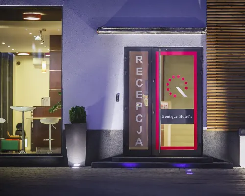 Boutique Hotel's II Rewolucji Hotels near Town Hall