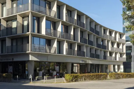 Waveboard Hotel & Boardinghouse