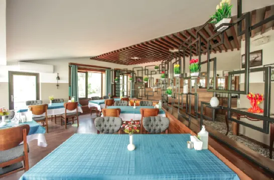 The Life Hotel & Spa