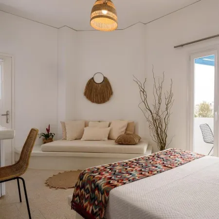 Cal Day Rooms Santorini Отели рядом с достопримечательностью «Пляж Перисса»