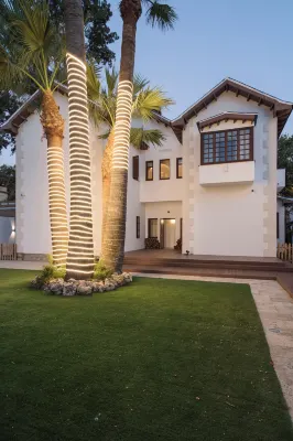 La Moderna Suites Hotels near Mezquita de Malaga