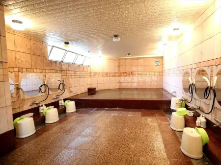 太陽廣場界市飯店本館