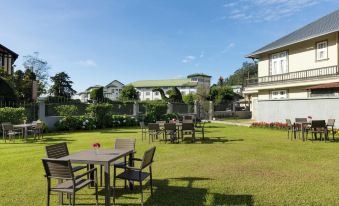 Grand Bungalow Nuwara Eliya by Seven Angels