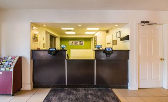 Studio 6 Greensboro, NC