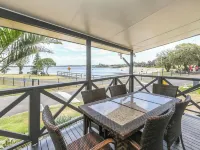 Reflections Shaws Bay - Holiday Park Hotels in East Ballina