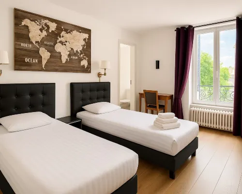 Logis Hôtel du Cirque Troyes Hôtels à : Troyes