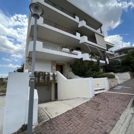 Hector Apartment Airport by Airstay Отели в г. Спата-Артемида