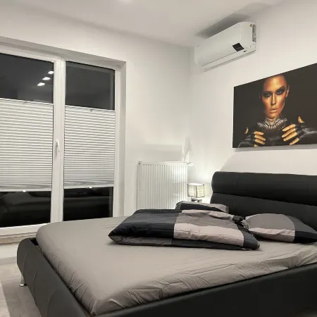 Amazing 2-Room Penthouse Cityview W13
