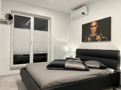 Amazing 2-Room Penthouse Cityview W13 Hotels near Gin Gin Flex Bucuresti saltele de pat ; Metru Patrat