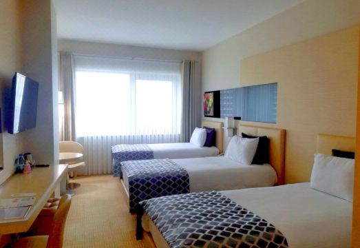 2. 아니타 호텔..