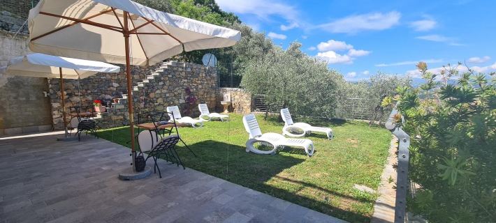 Agriturismo La Pietra Hotel a La Spezia