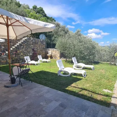 Agriturismo La Pietra Hotel in zona Caletta di Albana