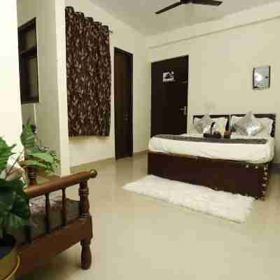 Hotel Royal Avenue by F9 Hotels Rooms