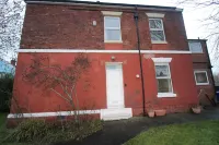 Rockcliffe House - parking