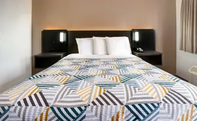 Motel 6 Sacramento, CA - North Hotels near Sacramento McClellan AFB