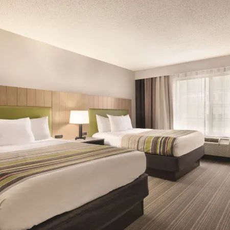 Country Inn & Suites by Radisson, Madison Southwest, WI