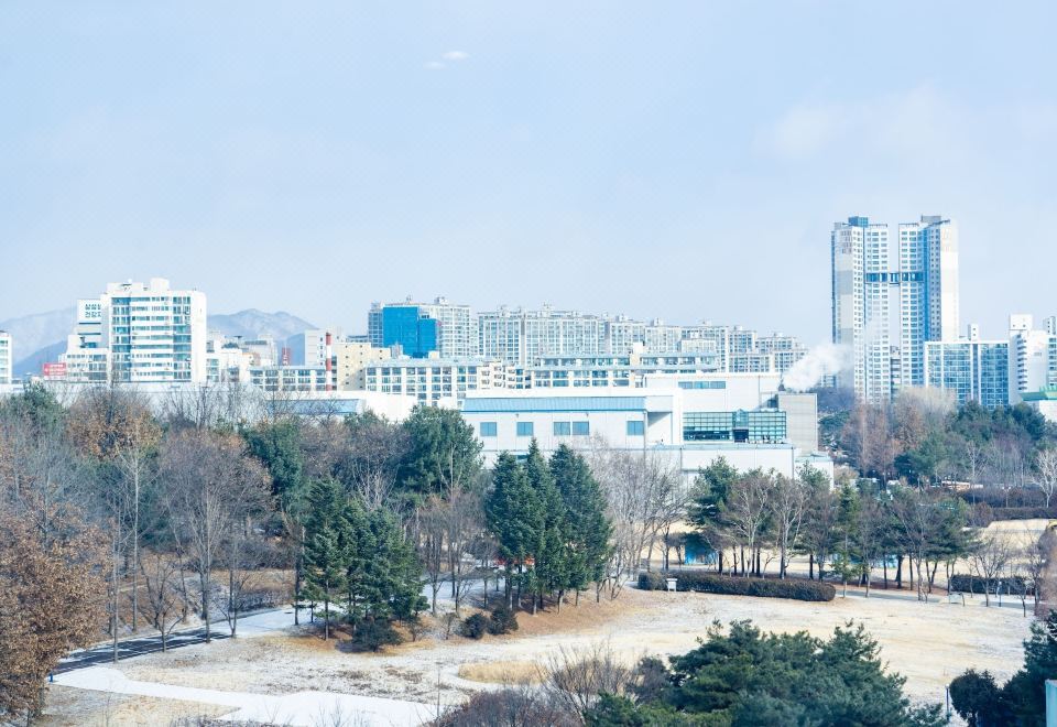 1. 홈즈스테이 수원..