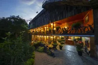 MT House Sa Pa - Mountain & Terraced fields View And Trekking Tour