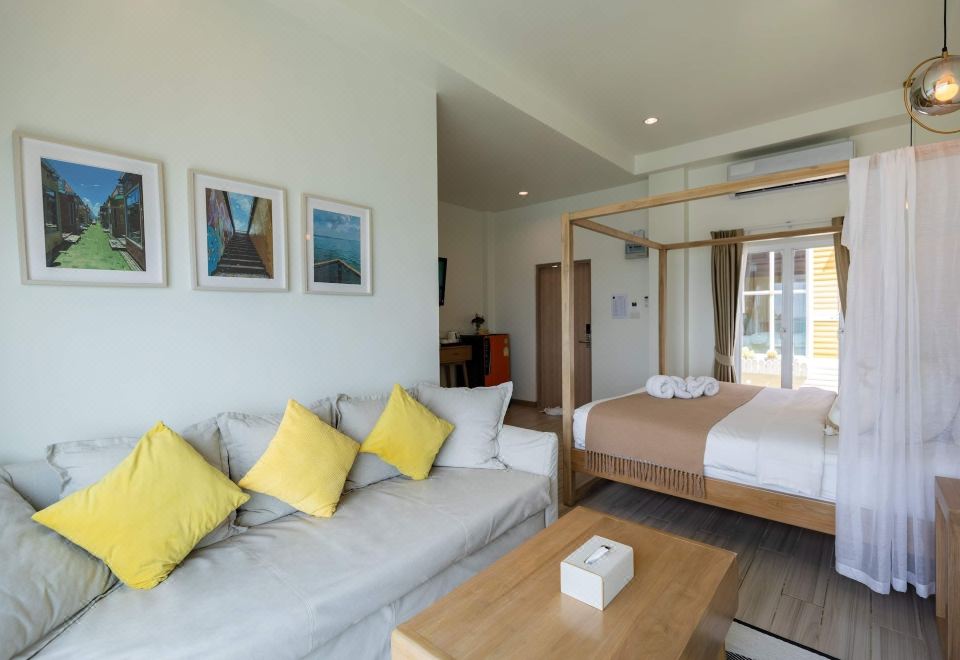 1. 라차와디 리조트..