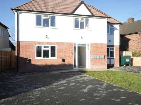 Heathrow Charge and Go