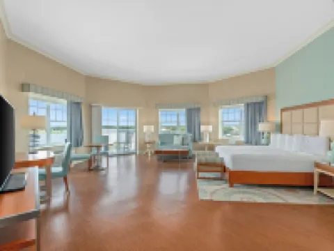 The Waterfront Inn Hotels in The Villages