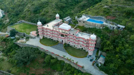 Kumbhalgarh Fort Resort Отели в г. Раджсаманд