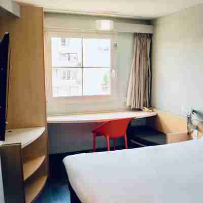 Ibis Strasbourg Aéroport Le Zénith Rooms