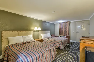 Wake Inn Hotel berhampiran Knightdale Commons