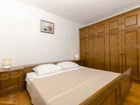 Apartments Katica Hotels in Primosten