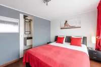 Alex Rooms Hotels in Zwanenburg