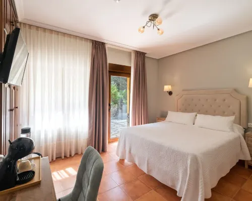 Hotel Restaurante la Casa de Juansabeli Ξενοδοχεία στην πόλη Cabrales