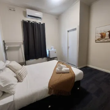 Imperial Hotel Singleton