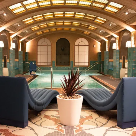 Virgin Hotels Las Vegas, Curio Collection by Hilton