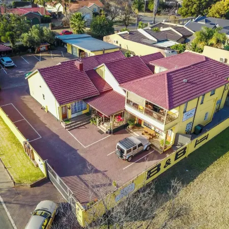 Marle' Lodge Bed & Breakfast