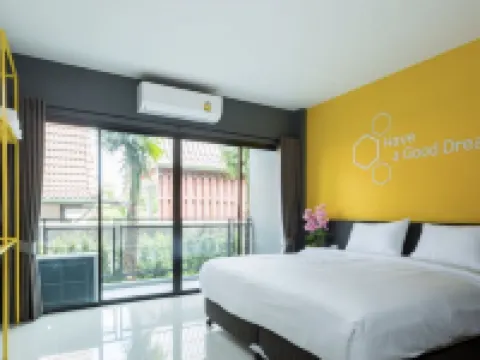 Seven Bee Boutique Hotel Hotels in Surin