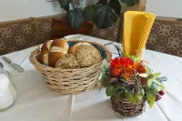 Haus Rottensteiner - breakfast