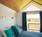 Appleby House & Rabbit Island Huts Hotels in 