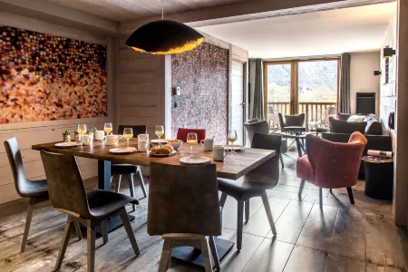 Chalet Skadi - Village Montana Отели рядом с достопримечательностью «Val d'Isère»