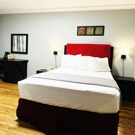 Ponce de Leon Hotel