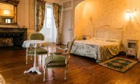 Le Chêne Vert Hôtels à : Château-Gontier-sur-Mayenne