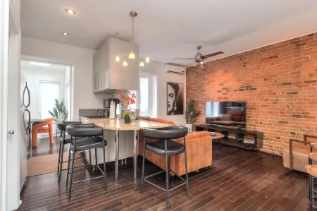 Apartment et Studio Montreal Отели рядом с достопримечательностью «Парк Рапид»